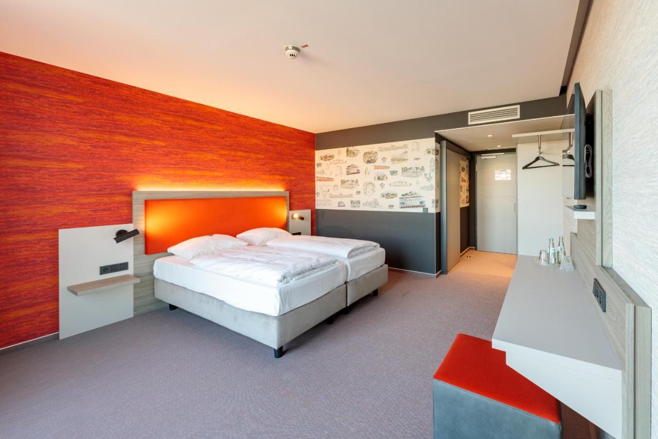 Hotel Am Ruessel Lohfelden Εξωτερικό φωτογραφία
